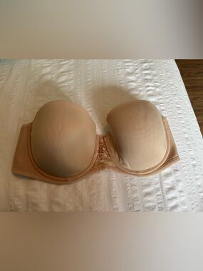 Vanity Fair Womenโs Strapless Bra - US 36D